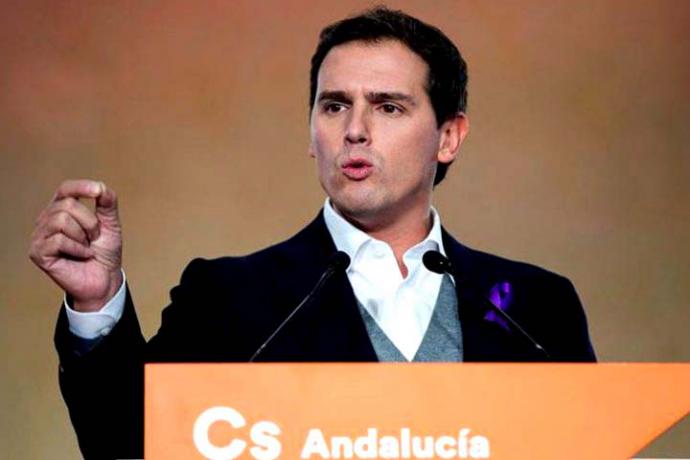 Albert Rivera, ¿de la foto de Colón a defensor del régimen foral?