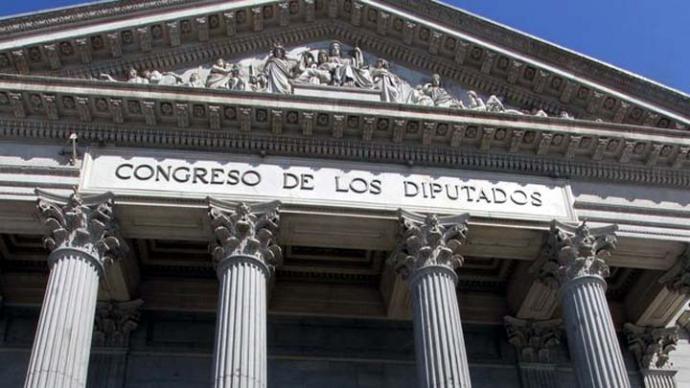 El Congreso tumba la enmienda del PP contraria a subir el SMI a 900 euros