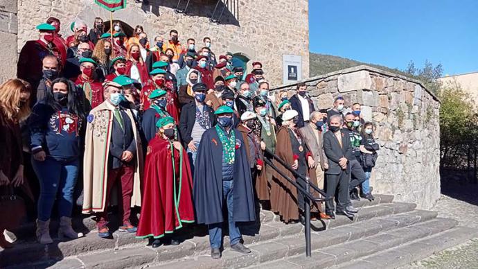 La orujera Martínez de Cos gana la Alquitara de Oro de la Fiesta del Orujo