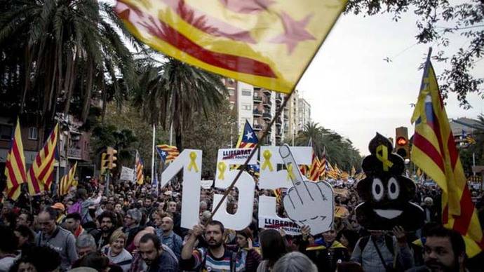 Mil empresas han traslado sus sedes fuera de Cataluña tras el referendo