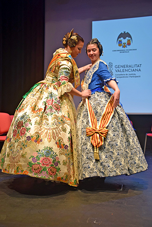 Emoción y tradición en la presentación de la Fallera Mayor 2026 de la Casa Valenciana en Sevilla