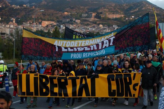 Los CDR alientan la movilización y piden al Govern que rompa con el Estado