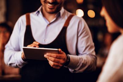 Cómo puedes simplificar la gestión de gastos con tecnología inteligente