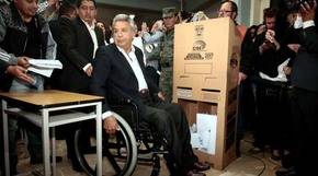Lenin Moreno recibe las credenciales como presidente electo del Ecuador