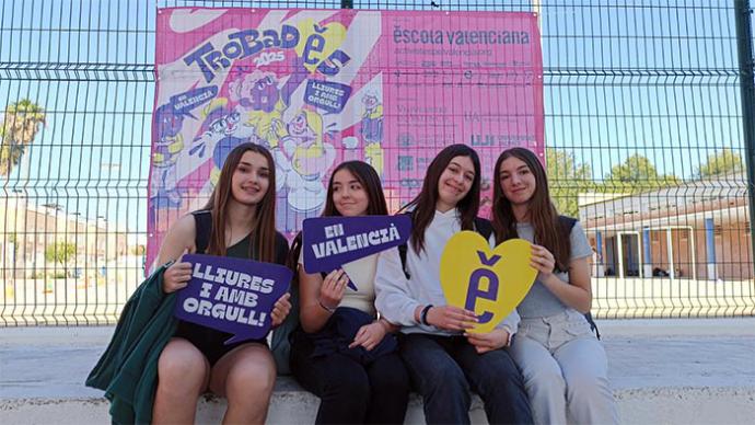 Bétera promou el valencià entre l’alumnat adolecent com a llengua “pròpia i quotidiana”