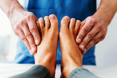 Tratamientos podológicos clave para prevenir anomalías y problemas