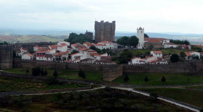 Periodistas de FEPET visitan Bragança