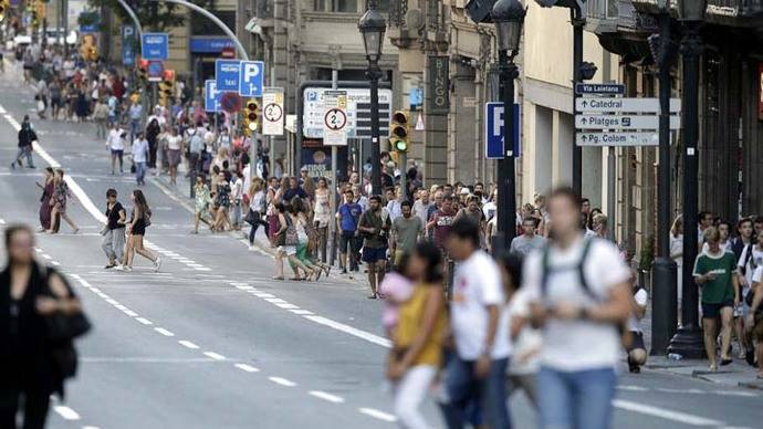 El mundo reacciona y se solidariza con Barcelona tras atentado terrorista