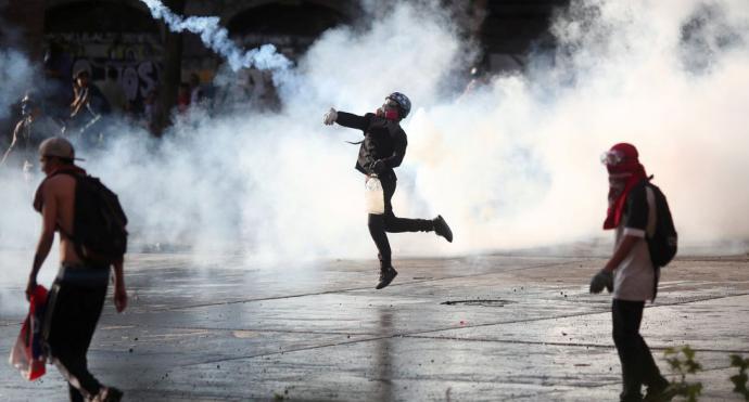 Protestas en Chile bajan intensidad tras dos meses pero el país sigue en descontento