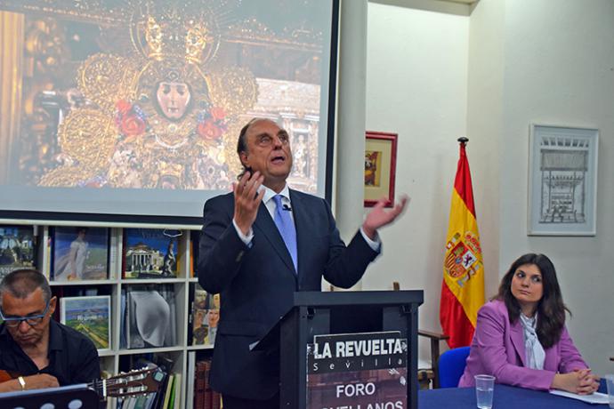 El grupo flamenco defensor de la copla en el pregón rociero del Ateneo Popular de Sevilla