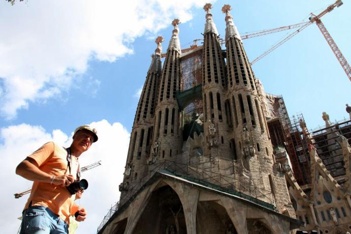 Sánchez calcula un 70% de vacunación en España a finales del verano