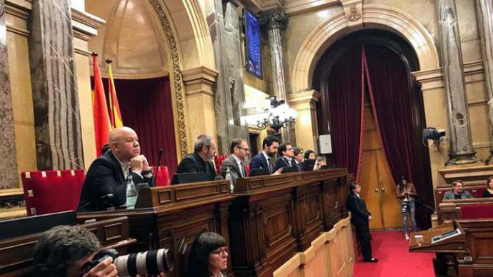 Torrent no convocará pleno hasta que no haya un pacto sobre las suspensiones que garantice las mayorías parlamentarias