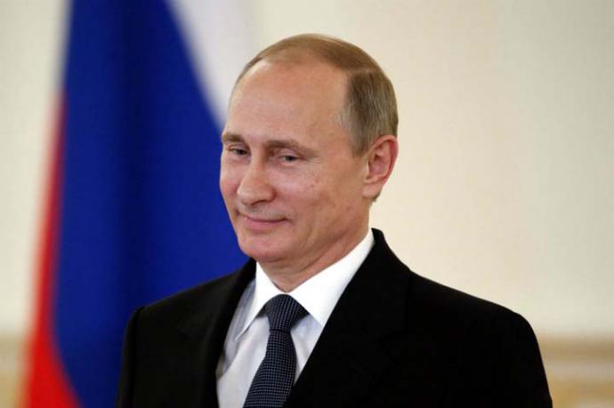 Vladimir Putin gana elecciones de forma aplastante