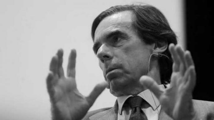 Aznar prevé que el nuevo Gobierno llevará a España a 'una crisis de proporciones devastadoras'
