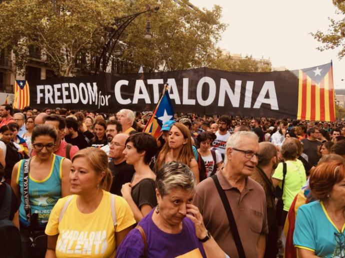 Las «Marchas por la libertad” congregan a miles de catalanes