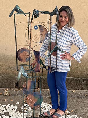 La escultora Patricia Larrea