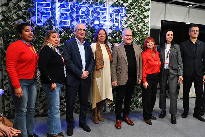 Salou presenta en FITUR su nuevo documental histórico y anuncia la celebración de un Congreso de FEPET