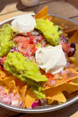 NACHOS ILUSTRADOS DE EL CANALLA