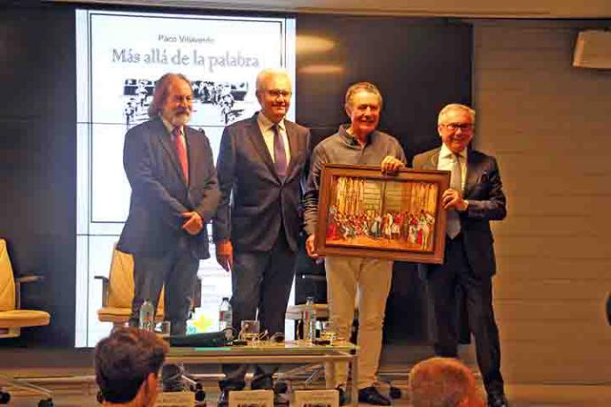 En esta presentación del libro, que contó con José Antonio Campuzano como padrino