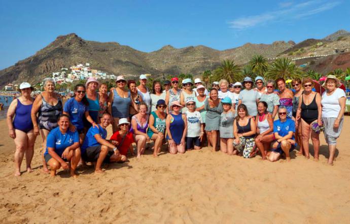 El Ayuntamiento de Santa Cruz de Tenerife, recupera el “Deporte en la Playa para Mayores” con nuevas rutas desde los barrios
