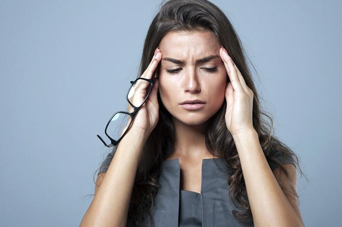 Dos de cada diez personas sufren dolores de cabeza