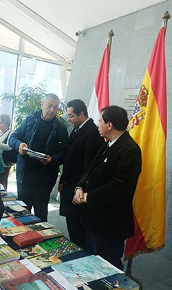 Los integrantes de una delegación española fueron recibidos como jefes de Estado en Biblioteca de Alejandría