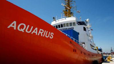 Franceses comienzan a entrevistar a inmigrantes del Aquarius en España