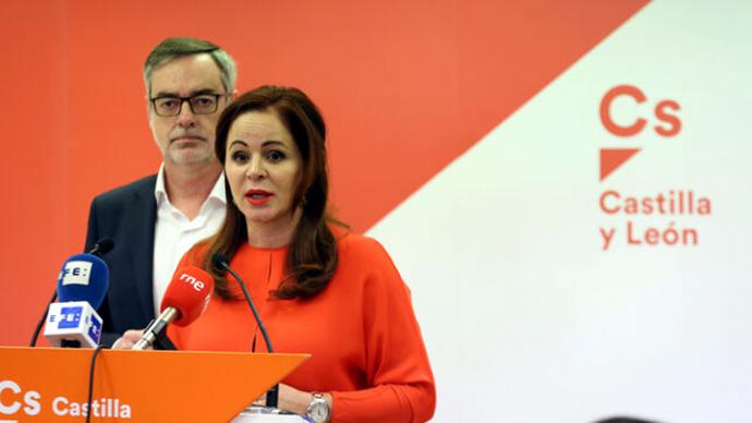 Silvia Clemente con José Manuel Villegas en la sede de Ciudadanos