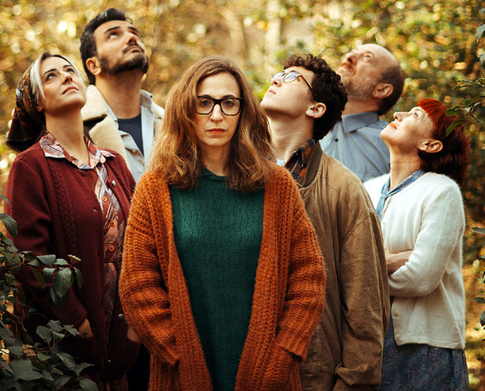 “Bailar en la oscuridad” en el Teatro Fernán Gómez. El sueño y la música para paliar la realidad