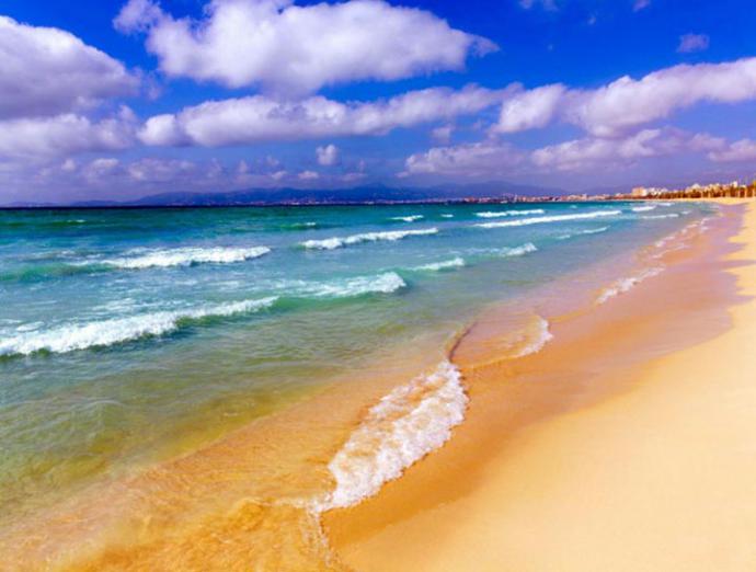 Una playa de Palma de Mallorca