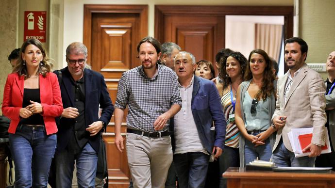 Pablo Iglesias, en el Congreso, tras reunirse con los líderes sindicales en las negociaciones fallidas para un Gobierno de coalición en 2019. DANI GAGO (PODEMOS)