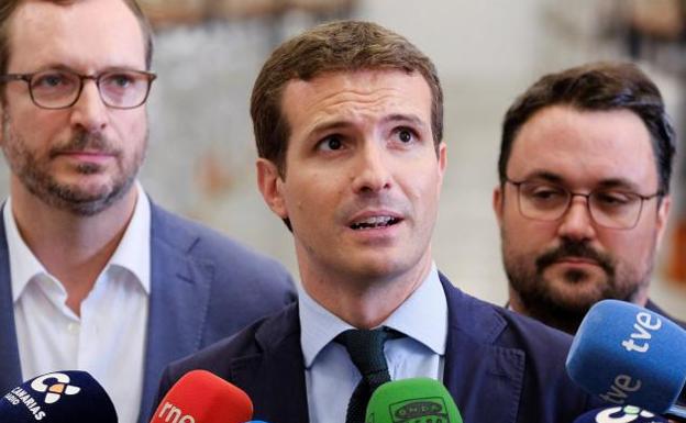 La Fiscalía se opone a investigar a Pablo Casado por su máster