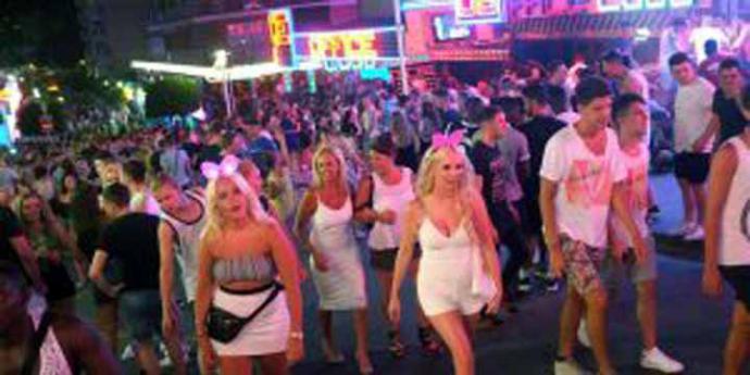 MAGALUF: Drunk partygoers
