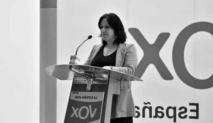 Una diputada de Vox en Andalucía denuncia al partido por espiarla y abandona la formación de Abascal