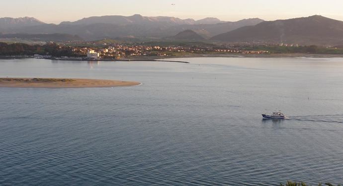 ‘Cantabric Adventure’ un campamento para recorrer la costa Norte de España a bordo de un velero