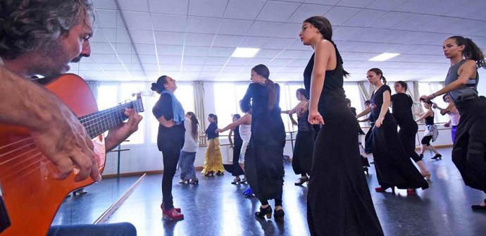 El Farru, La Lupi o Belén López impartirán clases magistrales de baile en el Seminario Internacional de Flamenco de Andalucía