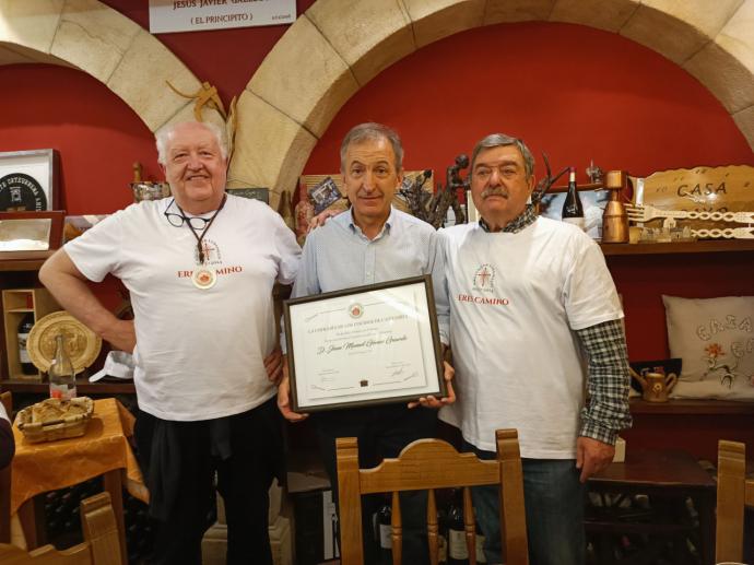 La Cofradía de los Cocidos de Cantabria llega al monasterio de Santo Toribio de Liébana