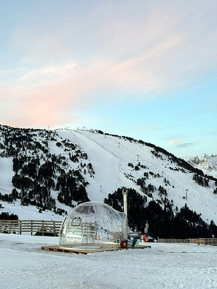 El alma reinventada de los Pirineos Franceses: más de un siglo de esquí y la oferta imbatible de las 38 estaciones para 2025-2026
