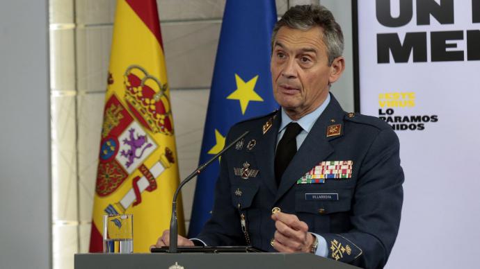 El jefe del Estado Mayor de la Defensa dimite por haberse vacunado junto a otros altos mandos militares