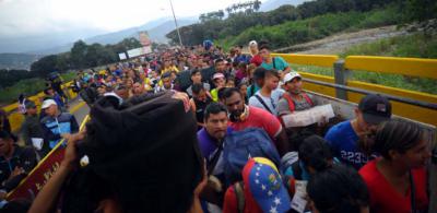 Acnur le pide a Latinoamérica mantener sus fronteras abiertas