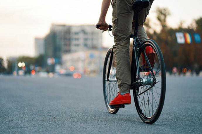 Moverse en bici es ganar en salud, dinero y tiempo