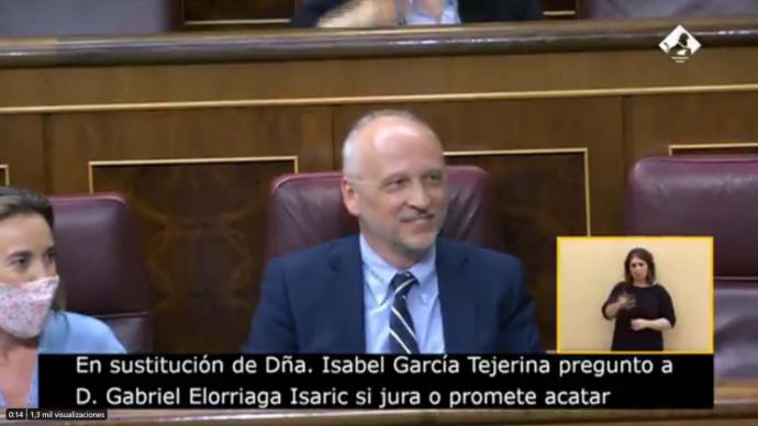 Gabriel Elorriaga. en la jura de su cargo, captura de pantalla