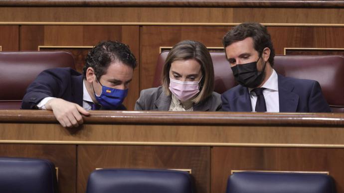 Teodoro García Egea, Cuca Gamarra y Pablo Casado, en el Congreso. EUROPA PRESS/E. Parra. POOL - Europa Press