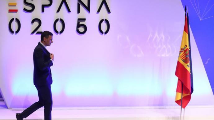El presidente del Gobierno, Pedro Sánchez, después de presentar el proyecto España 2050 este jueves en Madrid.