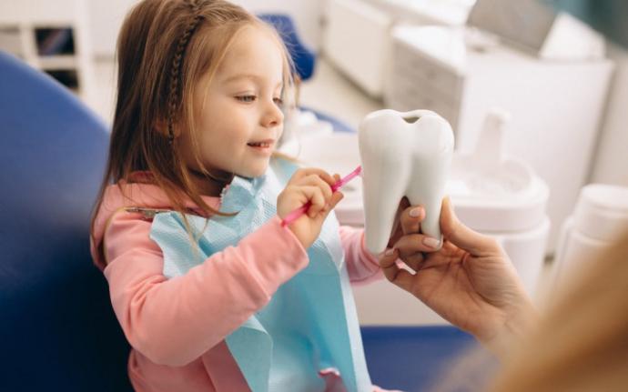 La importancia de que a los niños los trate un buen dentista