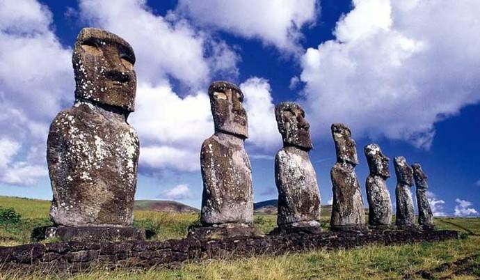 Sernatur abre 150 cupos para conocer Isla de Pascua mediante programa Vacaciones Tercera Edad