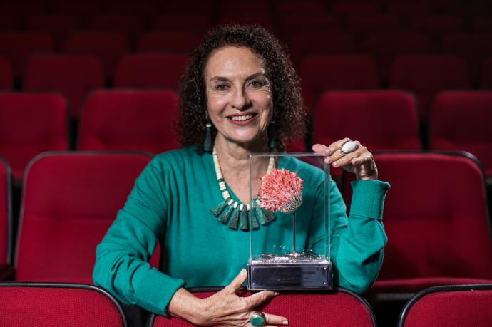 Esther Ventura, diseñadora de joyas peruanas espectaculares, inspiradas en artes precolombinas, coloniales, populares y actuales