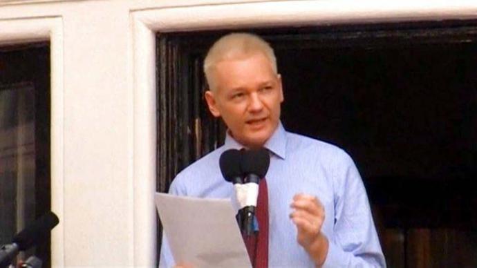 Ecuador se prepara para entregar a Julian Assange a autoridades británicas