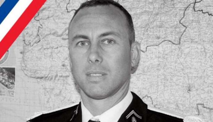 El teniente coronel Arnaud Beltrame (Foto: Ministerio del Interior de Francia)