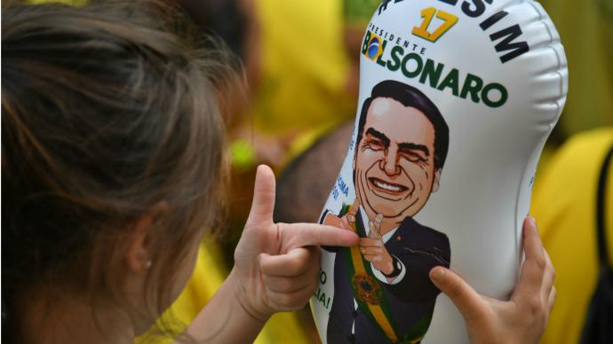 Facebook cierra 68 páginas y 43 cuentas ligadas a supuesto grupo pro-Bolsonaro